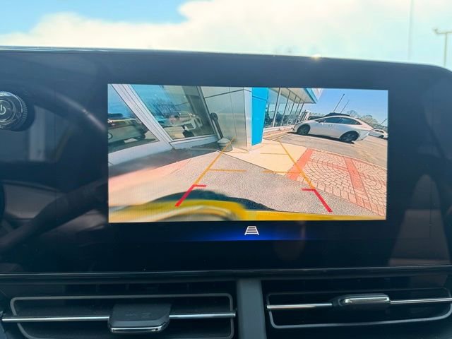Certified 2024 Chevrolet Trax ACTIV w/ Driver Confidence Package FWD image 12