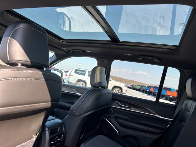 New 2026 Jeep Grand Cherokee Limited image 47