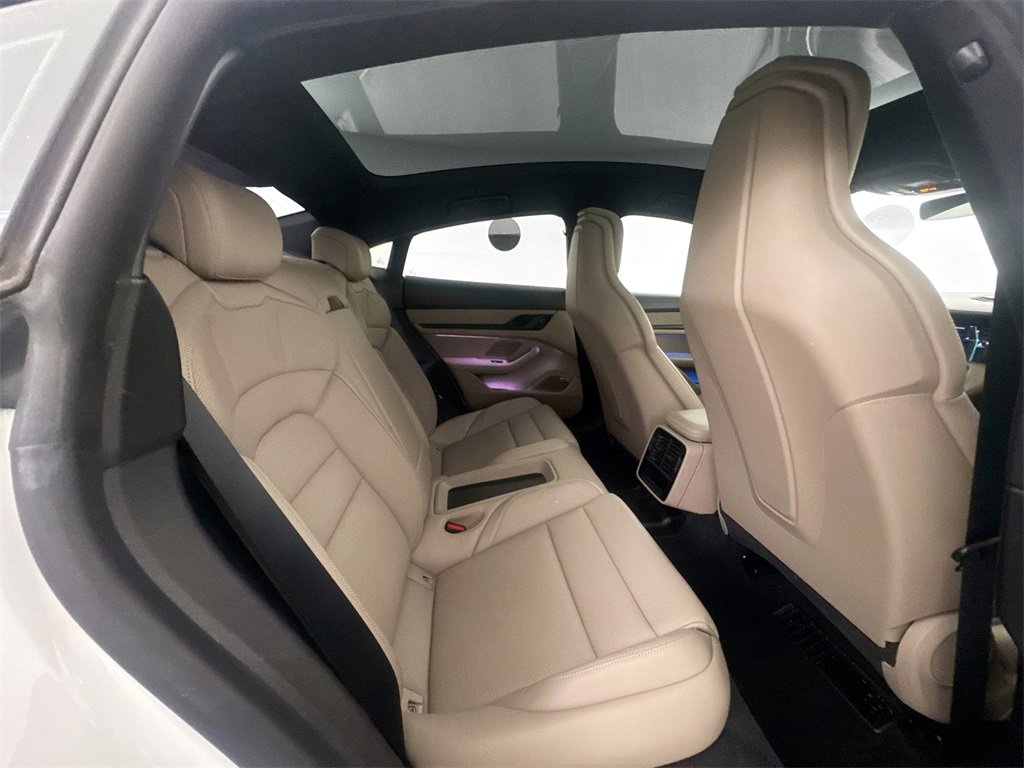 Used 2020 Porsche Taycan 4S image 27