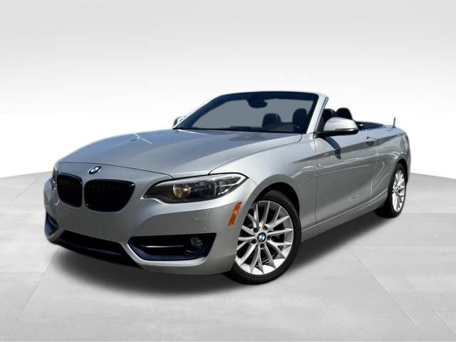 Used 2016 BMW 228i xDrive Convertible AWD/4WD image 4