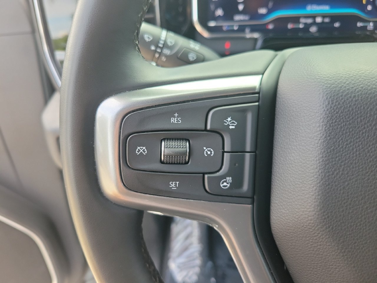 Certified 2025 Chevrolet Silverado 2500 LT w/ Convenience Package AWD/4WD image 19