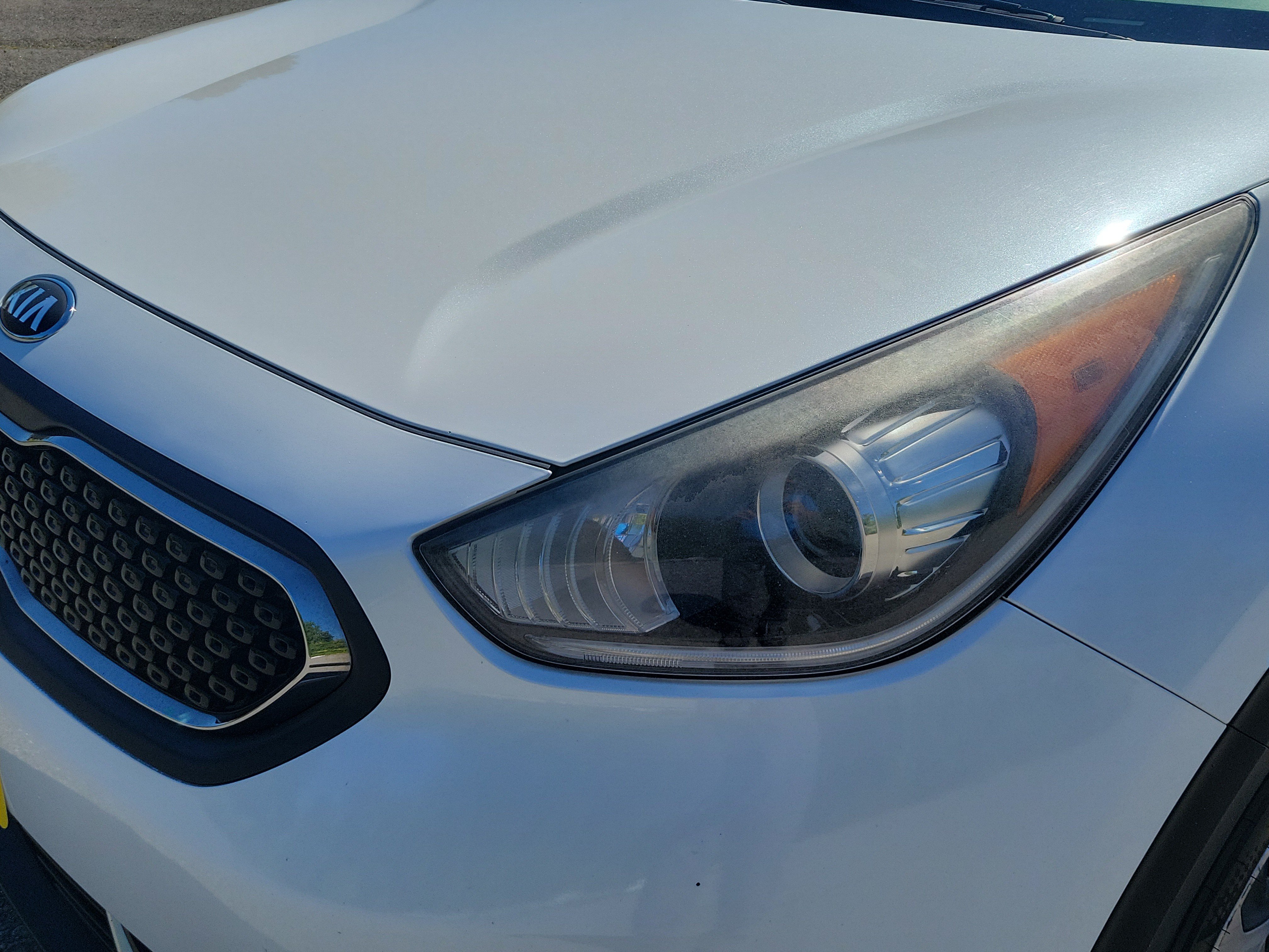 Used 2018 Kia Niro LX FWD image 9