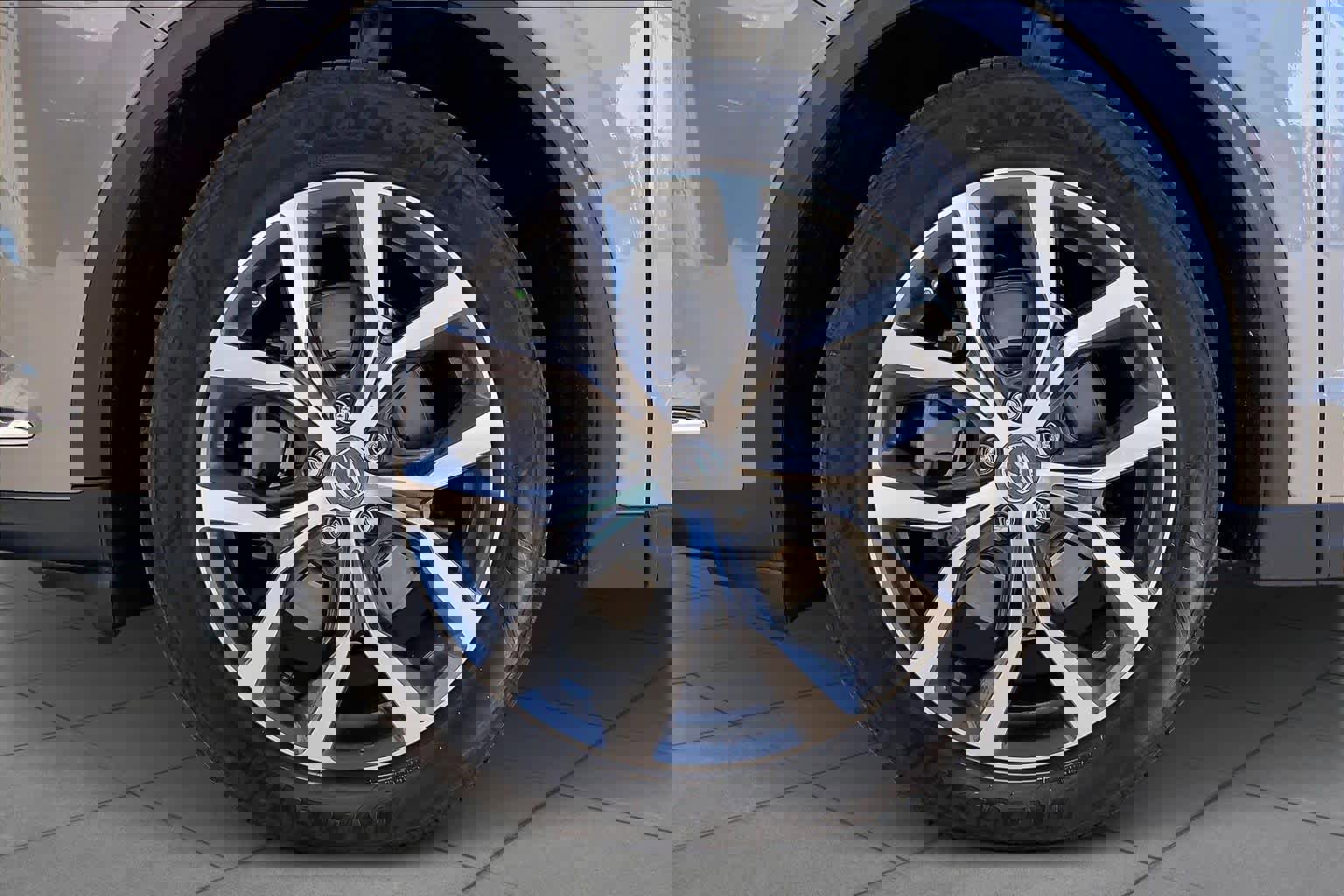 Certified 2024 Acura MDX w/Technology Package image 10