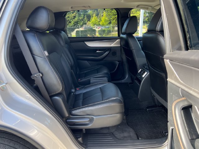 Used 2025 MAZDA CX-90 Plug-In Hybrid w/ Preferred AWD/4WD image 10