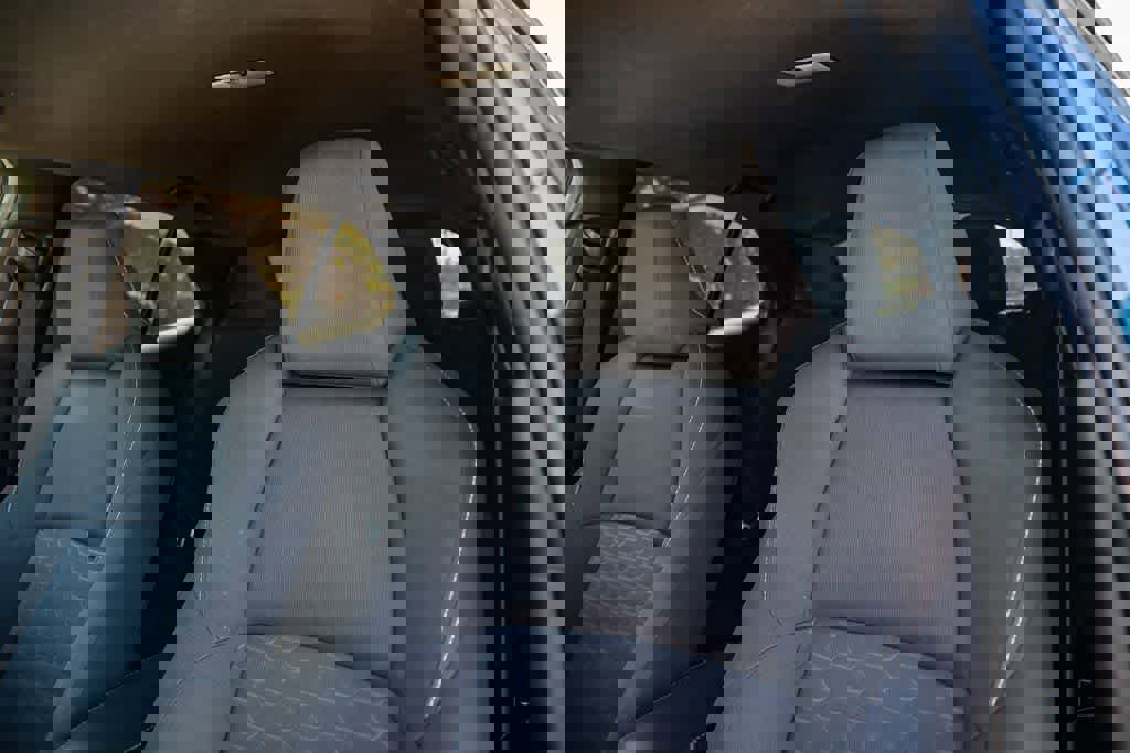 Used 2019 Toyota Corolla SE image 16