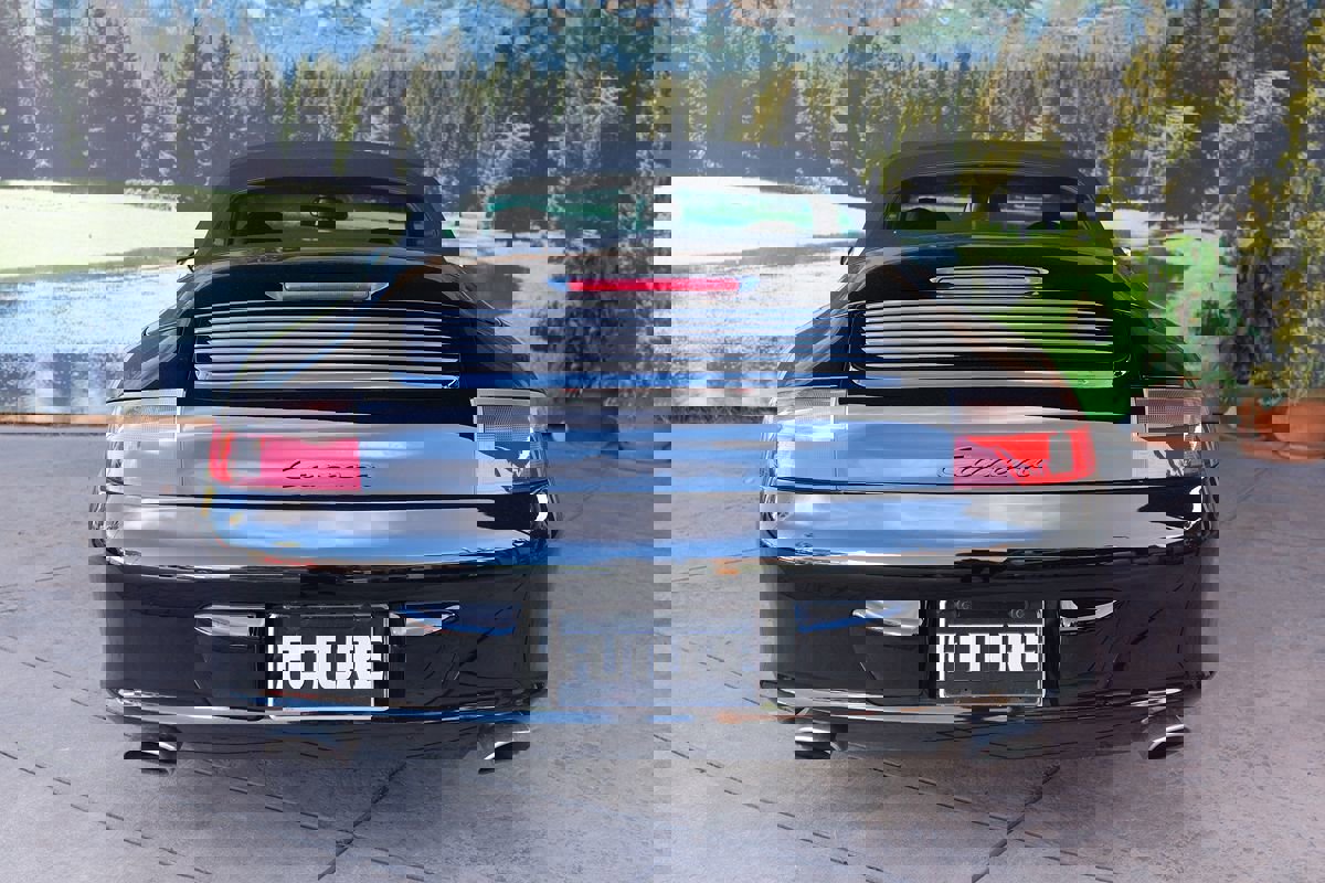 Used 2004 Porsche 911 Carrera image 4