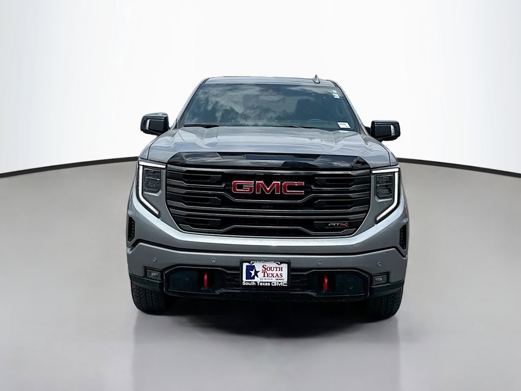 Used 2025 GMC Sierra 1500 AT4 w/ AT4 Premium Package AWD/4WD image 2
