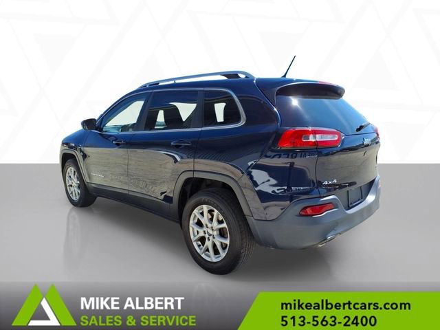 Used 2016 Jeep Cherokee Latitude image 5