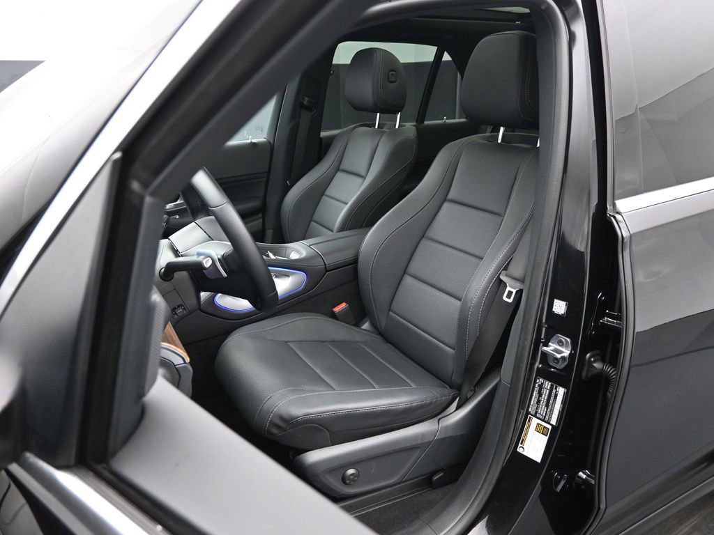 Used 2025 Mercedes-Benz GLE 350 4MATIC image 8