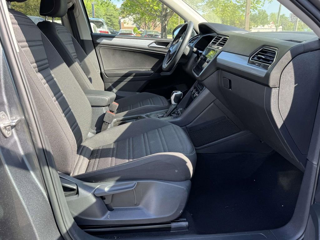 Used 2024 Volkswagen Tiguan S FWD image 13
