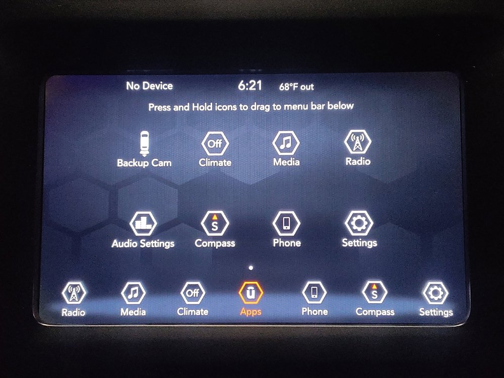 Used 2019 Jeep Cherokee Latitude Plus image 25