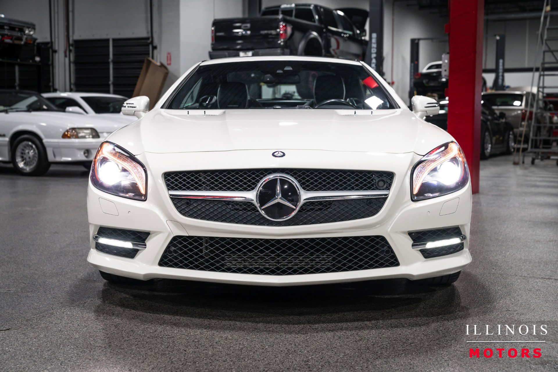 Used 2015 Mercedes-Benz SL 550 image 41
