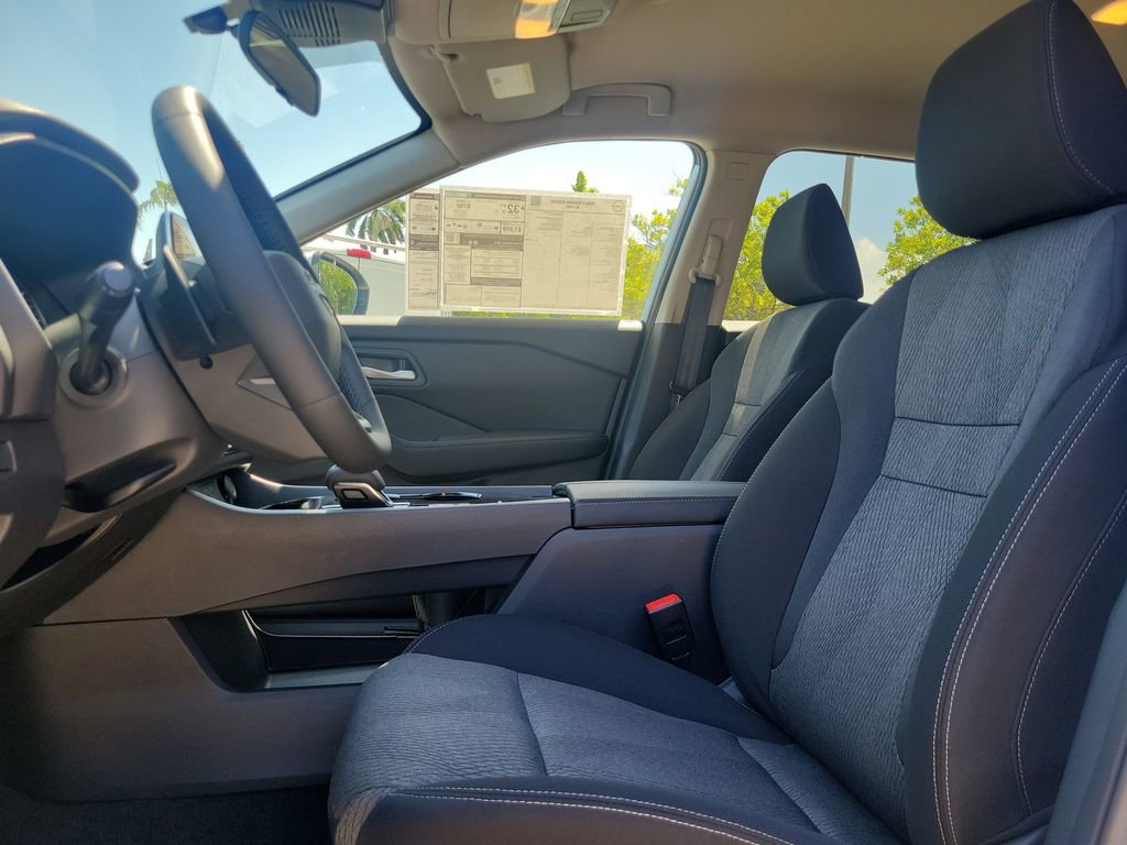New 2026 Nissan Rogue SV FWD image 21