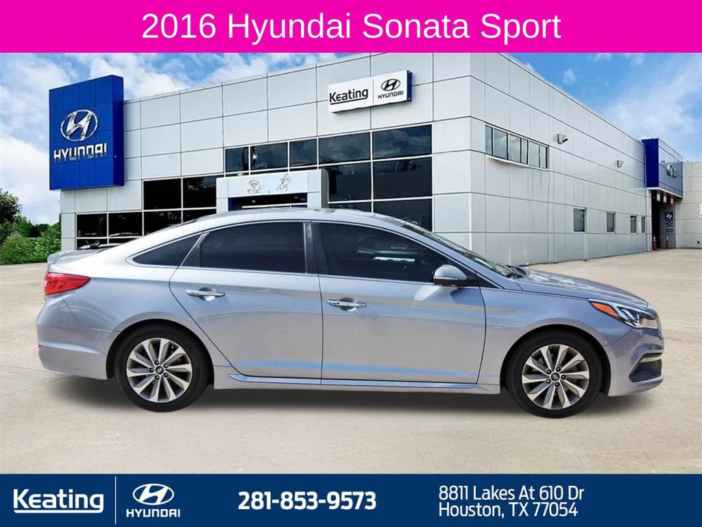 Used 2016 Hyundai Sonata Sport w/ Option Group 03 FWD image 2
