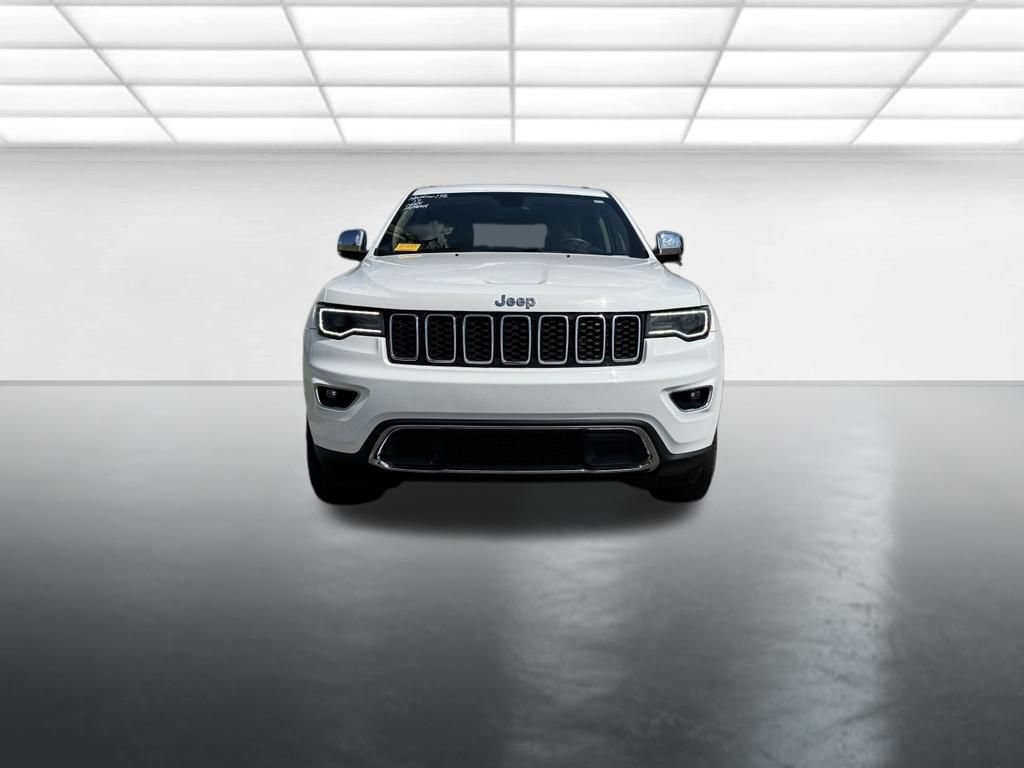 Used 2017 Jeep Grand Cherokee Limited w/ Luxury Group II AWD/4WD image 11