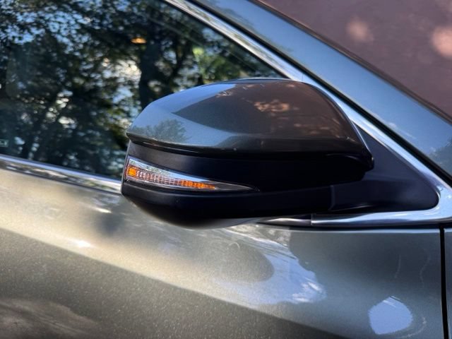 Used 2018 Toyota Highlander XLE AWD/4WD image 48