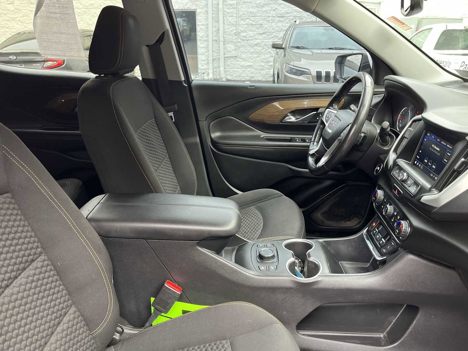 Certified 2020 GMC Terrain SLE w/ Driver Convenience Package image 26