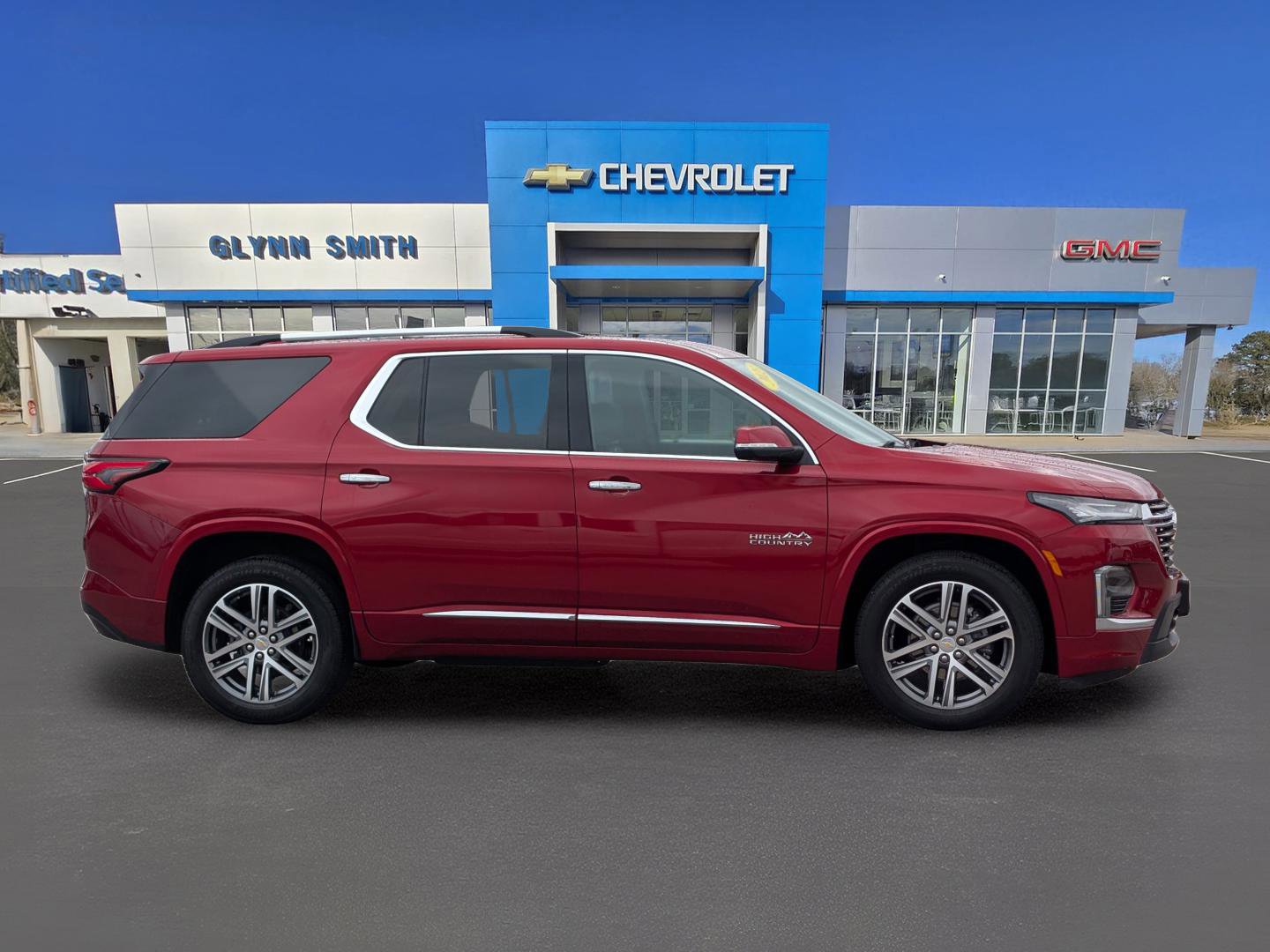 Certified 2023 Chevrolet Traverse High Country w/ LPO, Floor Liner Package image 4