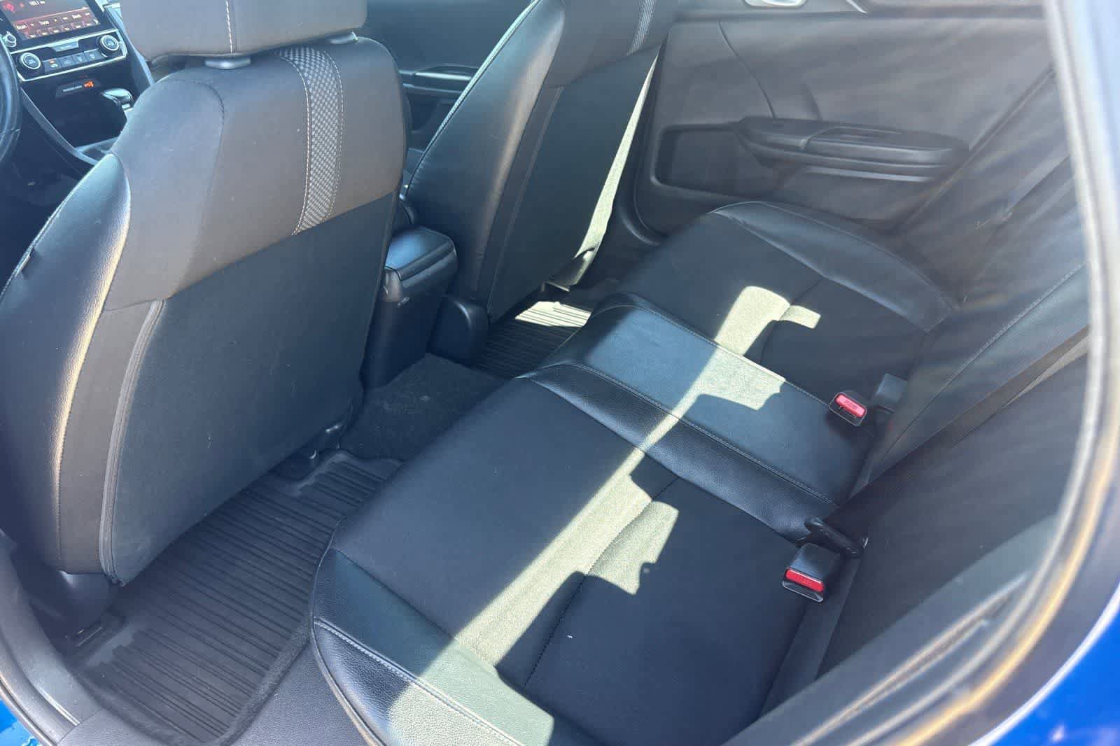 Used 2019 Honda Civic Sport image 5