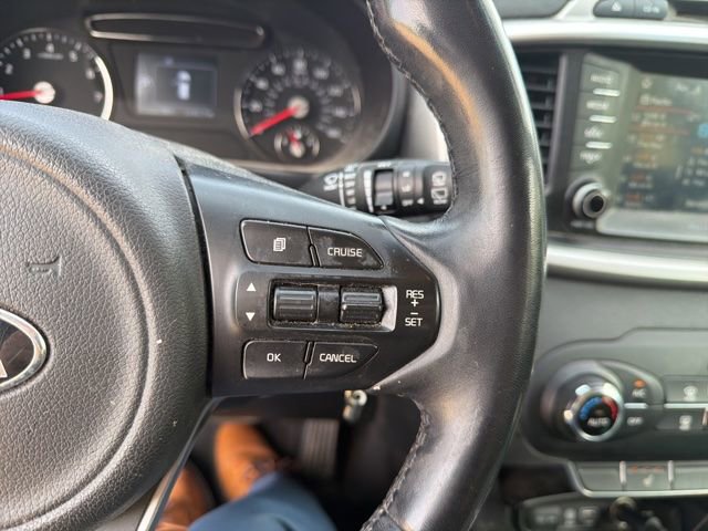 Used 2017 Kia Sorento LX w/ LX Convenience Package image 15