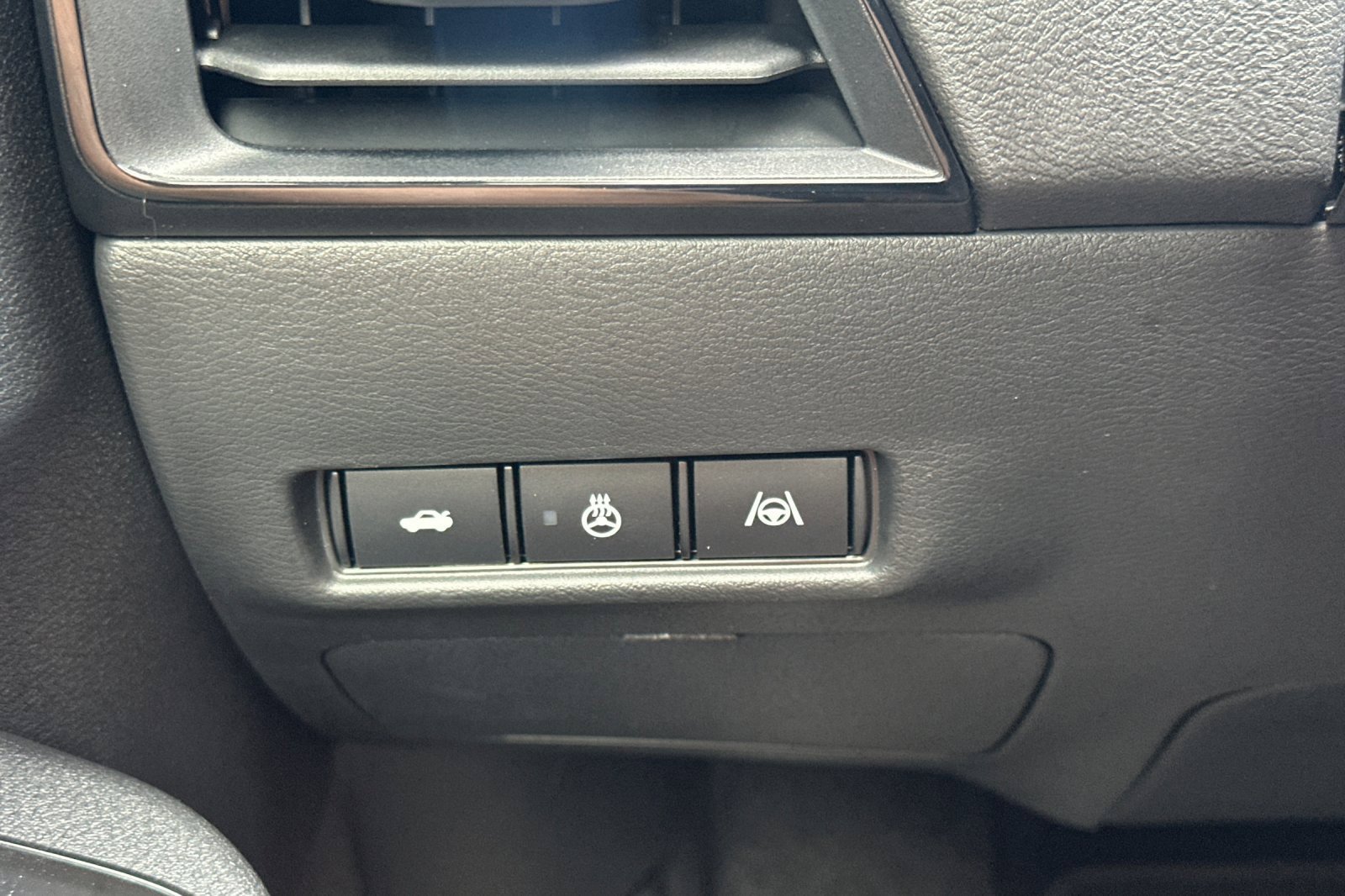 New 2027 Nissan Sentra SR w/ SR Premium Package FWD image 29