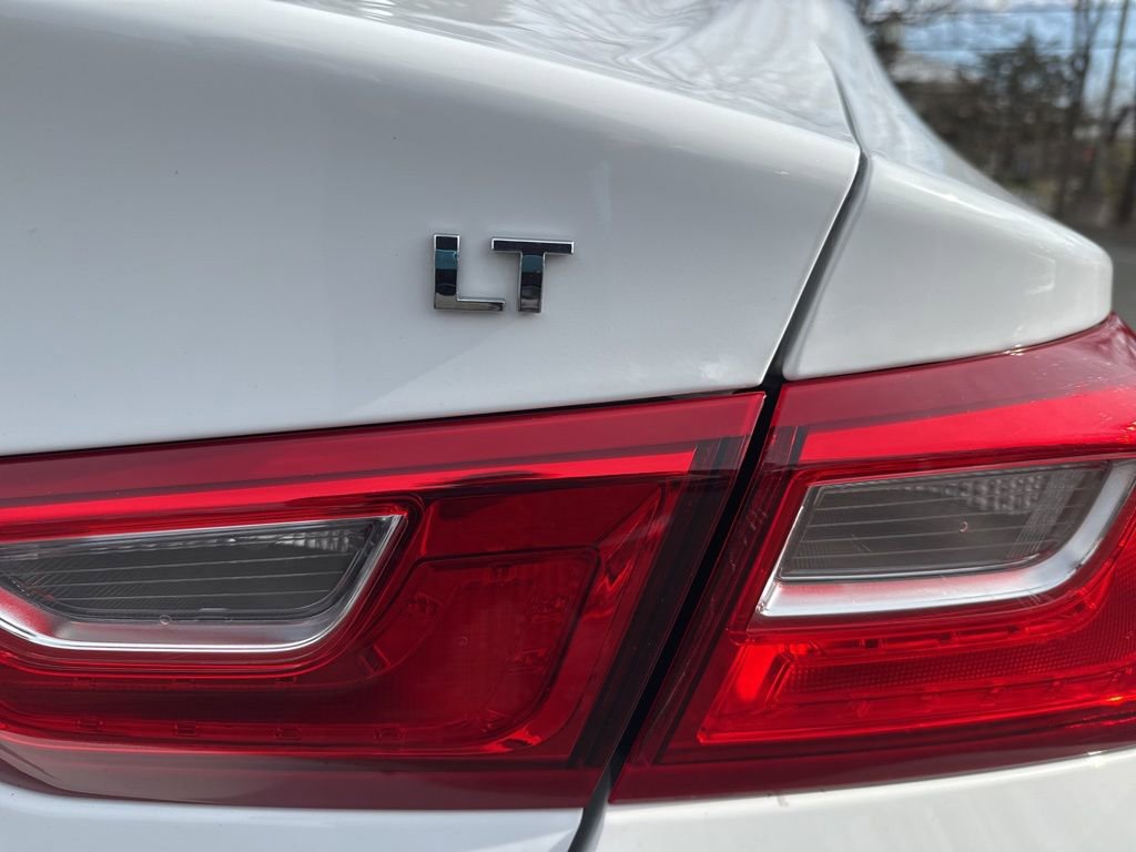 Used 2025 Chevrolet Malibu LT image 10