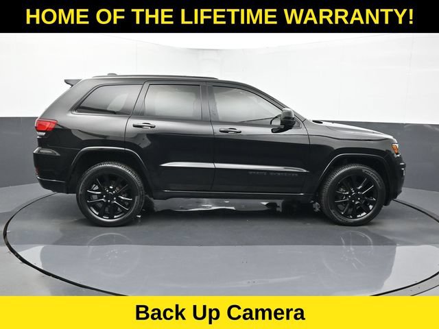Used 2020 Jeep Grand Cherokee Altitude AWD/4WD image 7