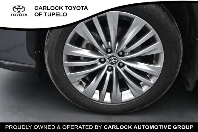 Used 2025 Toyota Highlander Platinum AWD/4WD image 40