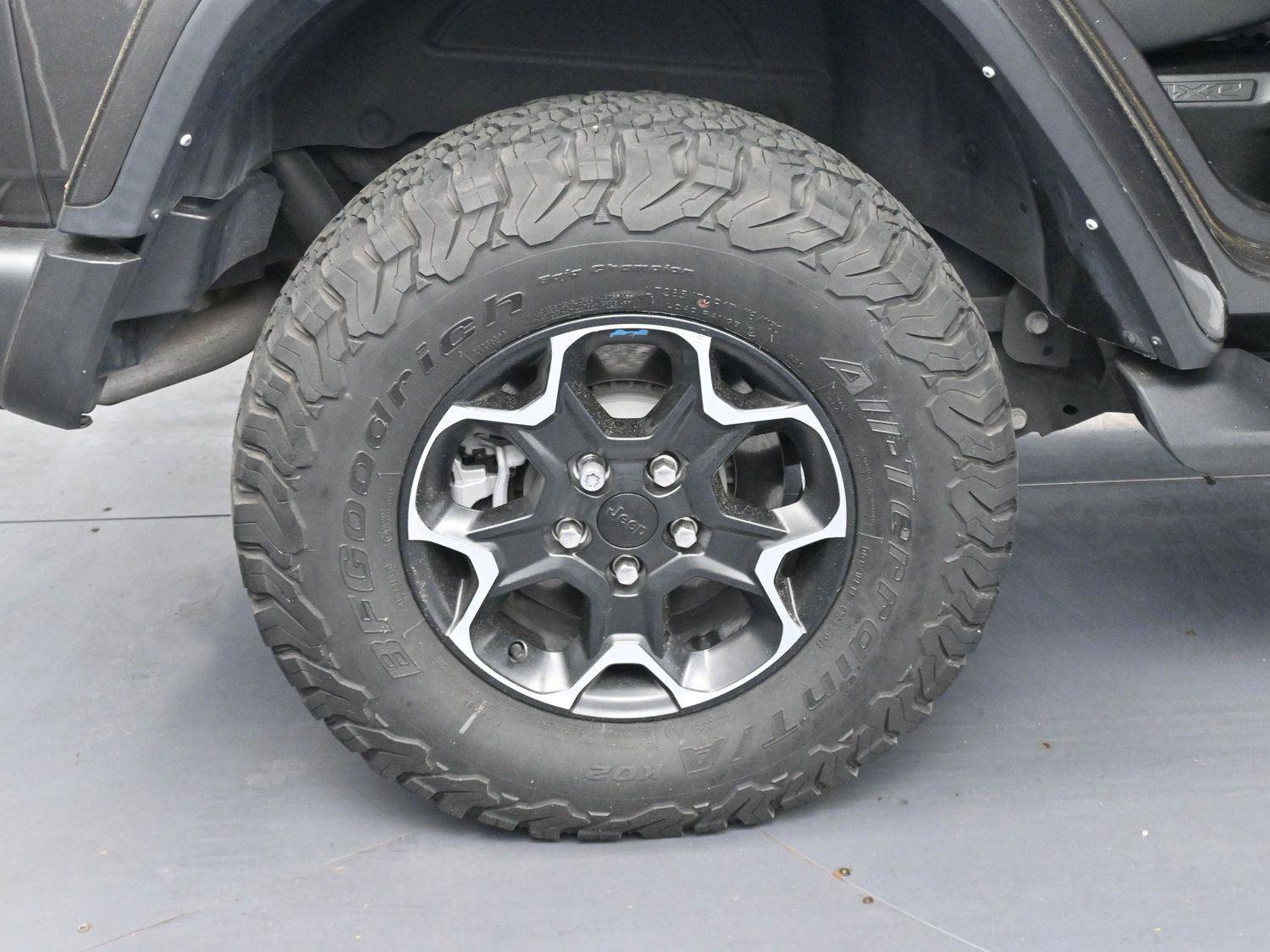 Used 2022 Jeep Wrangler Unlimited Rubicon 4xe image 34