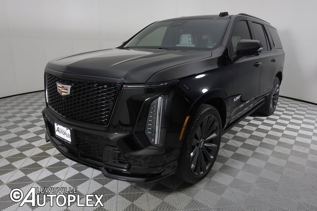 Used 2025 Cadillac Escalade V image 12