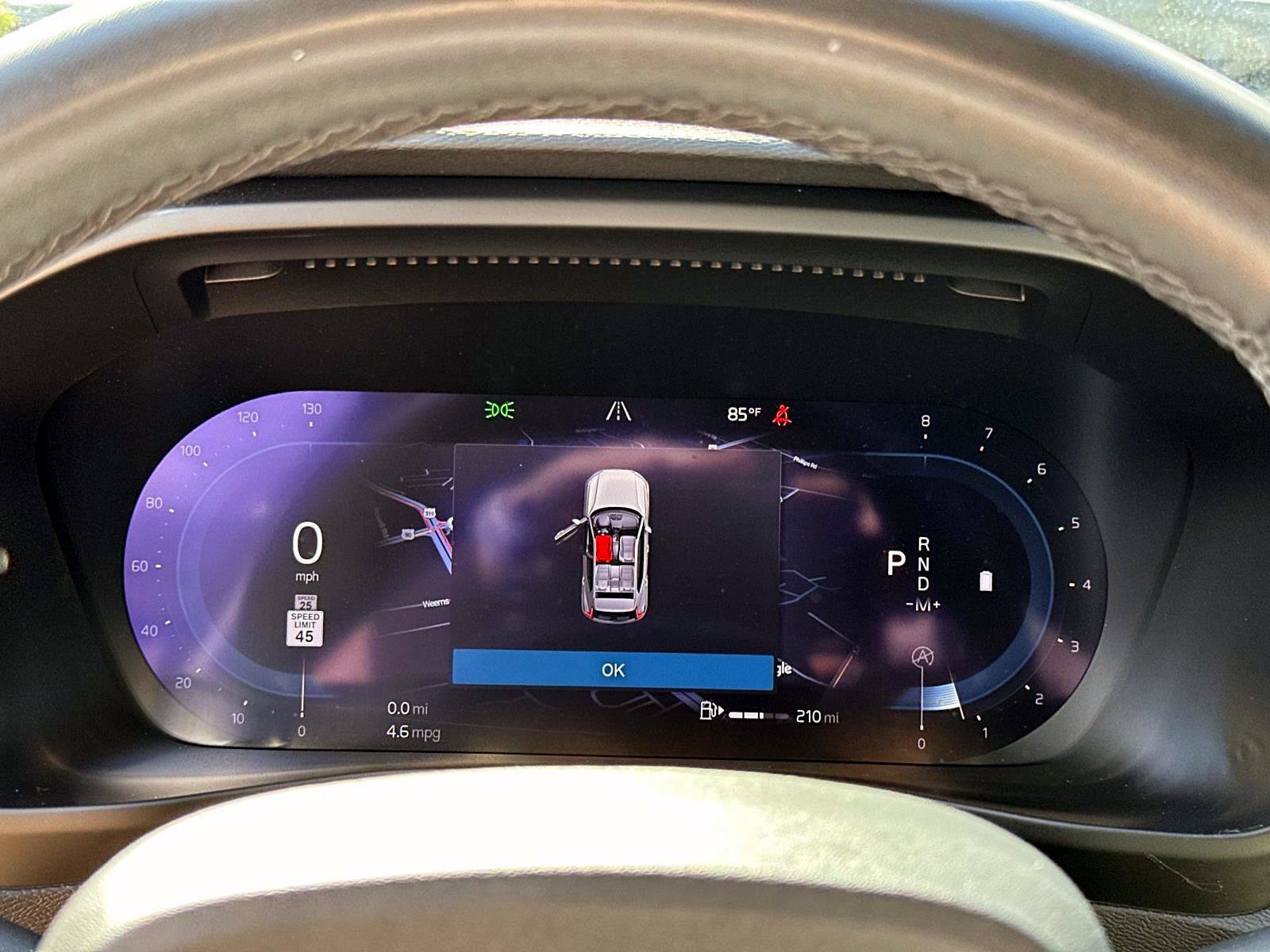 Certified 2023 Volvo XC40 B5 Plus image 27