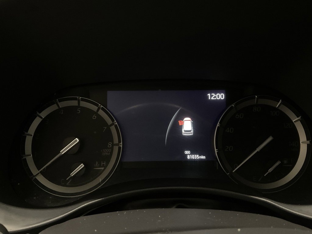 Used 2021 Toyota Highlander XLE image 17