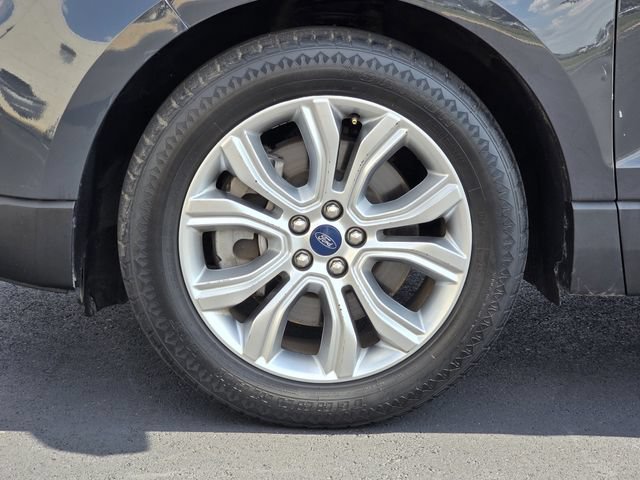 Used 2021 Ford Edge Titanium AWD/4WD image 35