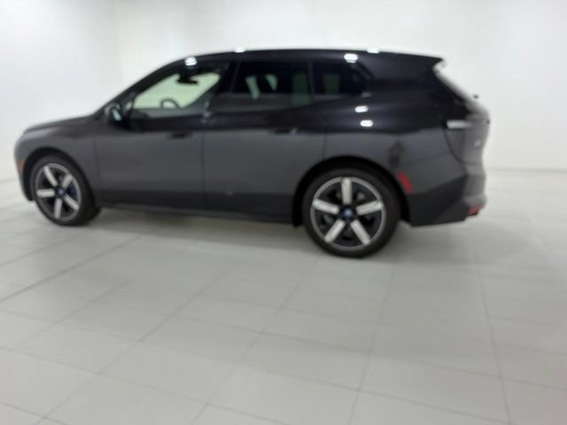 Certified 2024 BMW iX xDrive50 w/ Sport Package AWD/4WD image 2