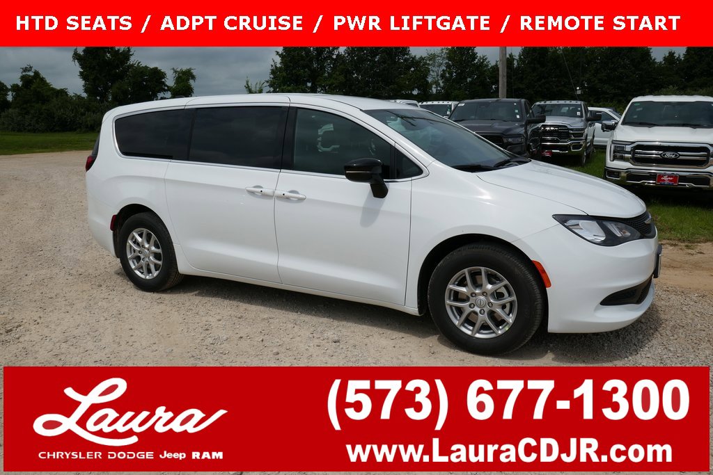 New 2025 Chrysler Voyager LX