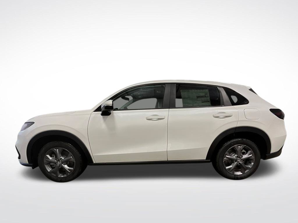 Certified 2026 Honda HR-V LX image 2