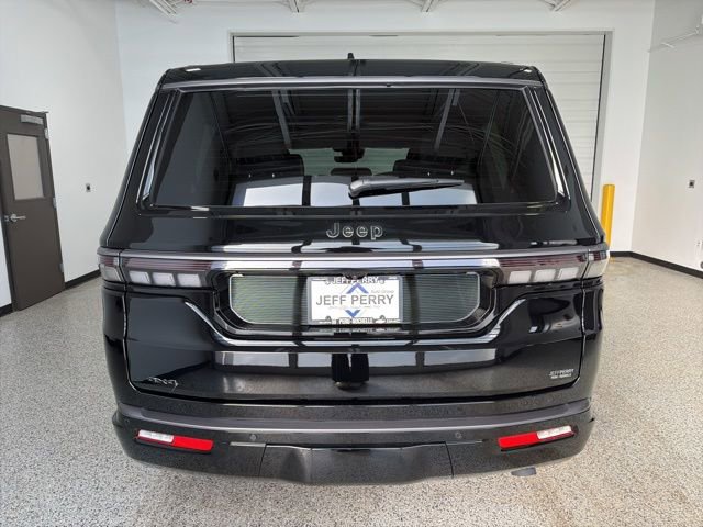 New 2026 Jeep Grand Wagoneer Limited image 5
