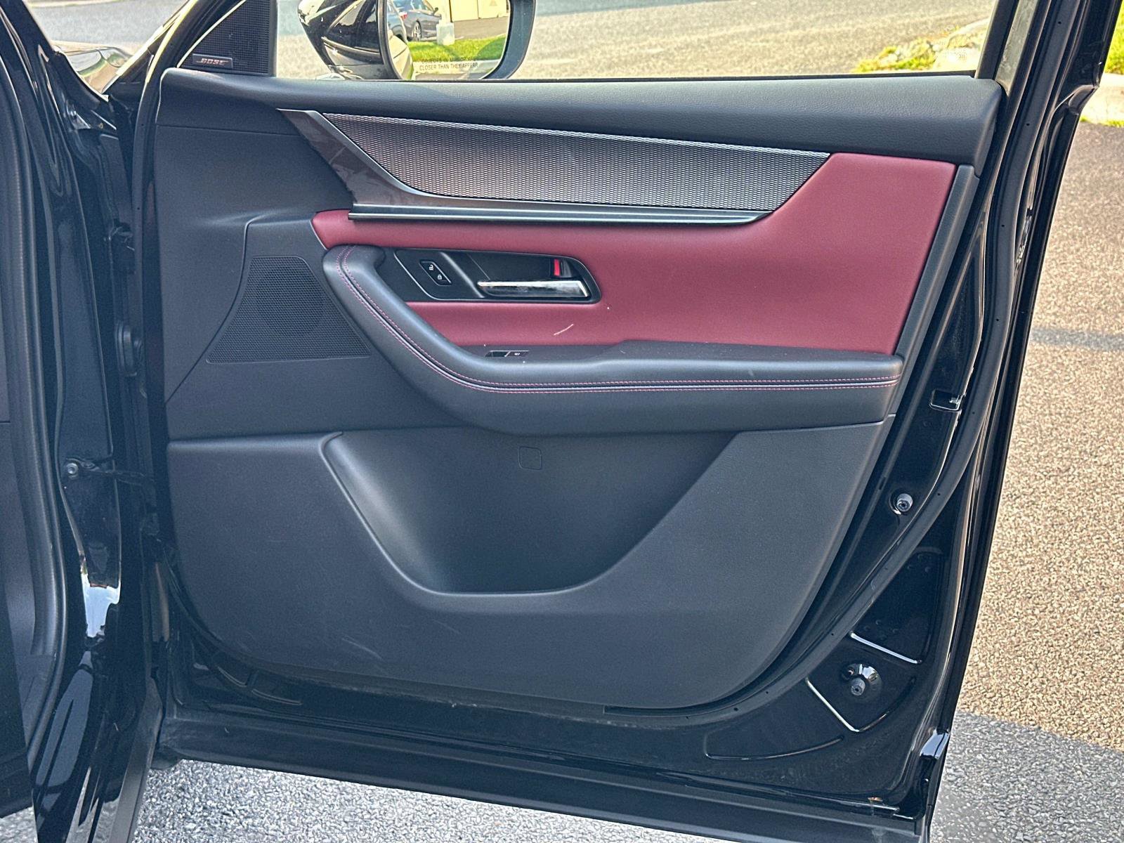 Certified 2025 MAZDA CX-70 3.3 Turbo S w/ Premium Package image 12