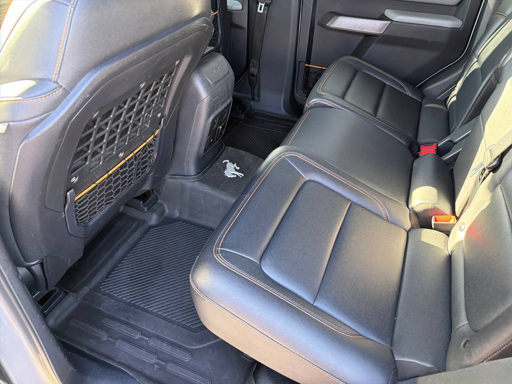 Used 2022 Ford Bronco Badlands w/ Sasquatch Package AWD/4WD image 37