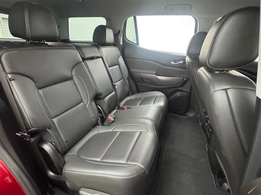 Used 2023 GMC Acadia SLT image 39