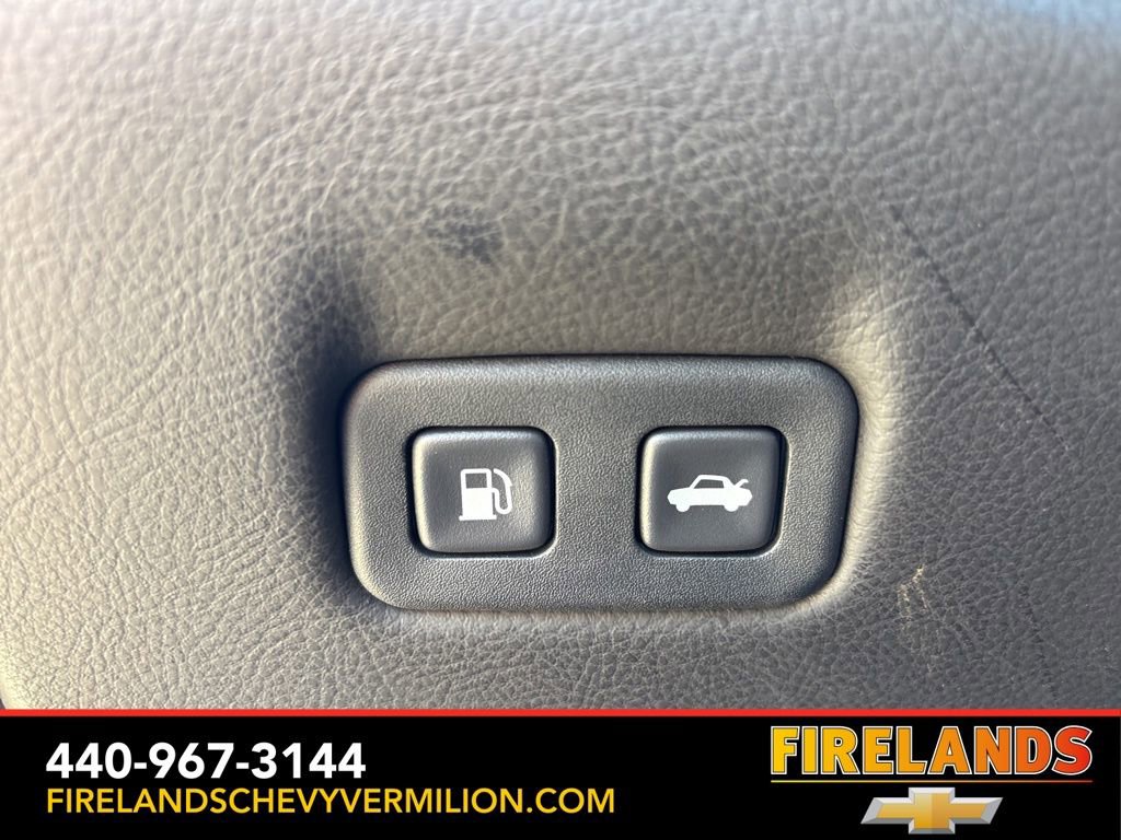 Used 2010 Chevrolet Corvette Coupe w/ 1LT image 18