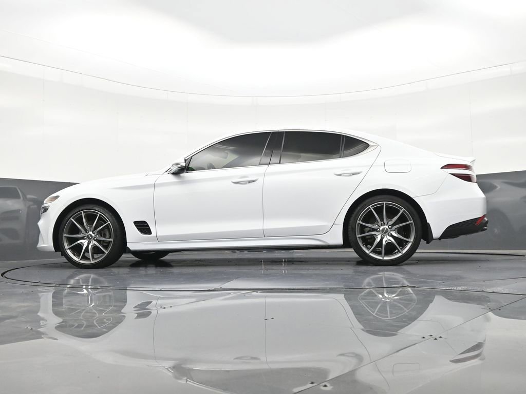 Used 2023 Genesis G70 2.0T RWD image 29