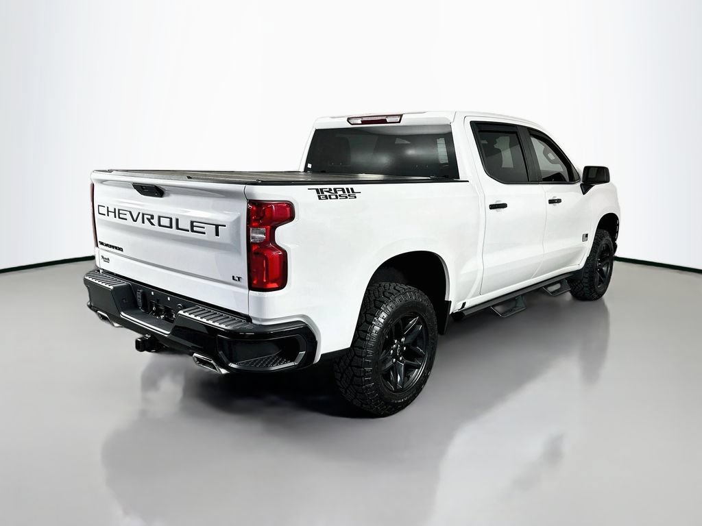 Used 2021 Chevrolet Silverado 1500 LT Trail Boss w/ Bed Protection Package AWD/4WD image 7