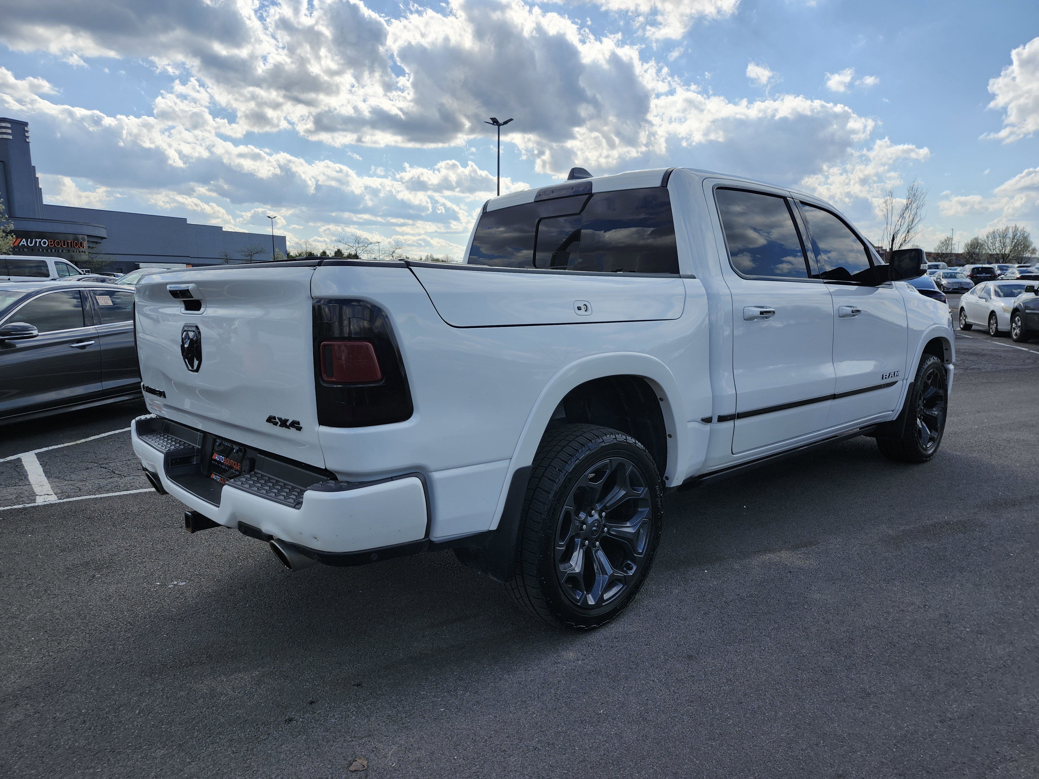Used 2019 RAM 1500 Limited image 18