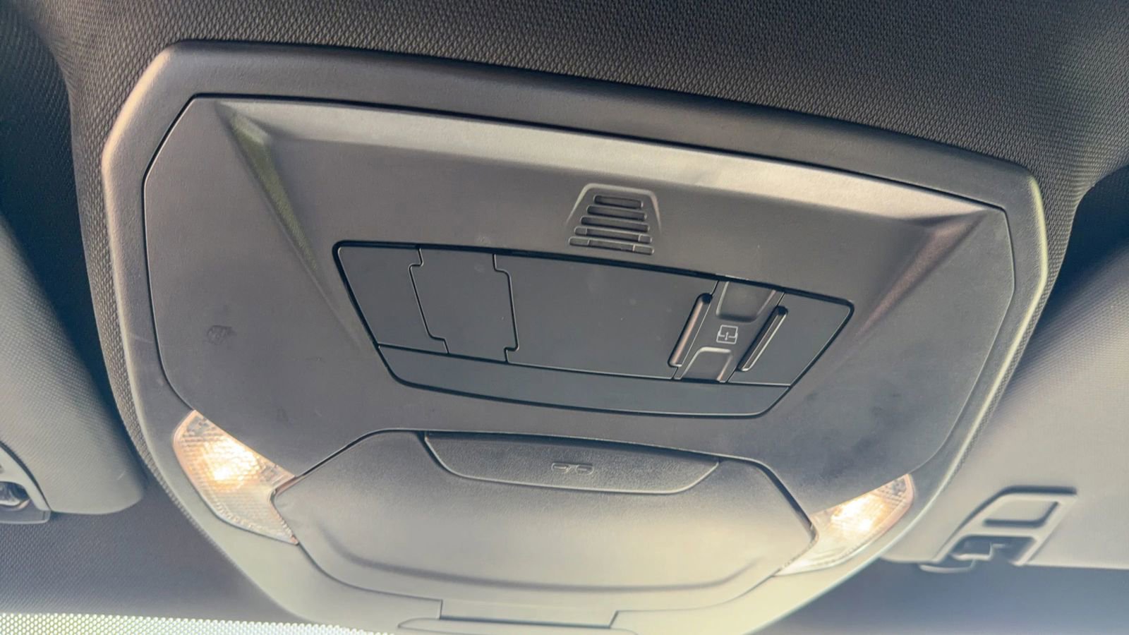 Used 2018 Ford Focus ST w/ Equipment Group 401A FWD image 27