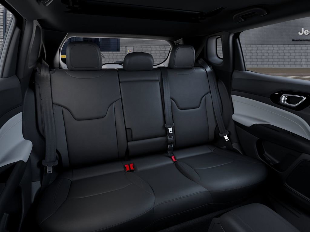New 2026 Jeep Compass Limited image 12