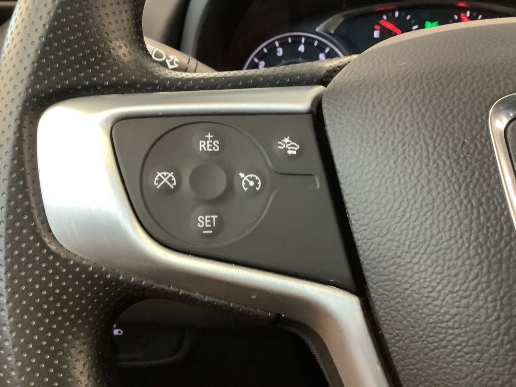 Used 2024 GMC Terrain SLE w/ Driver Convenience Package AWD/4WD image 23