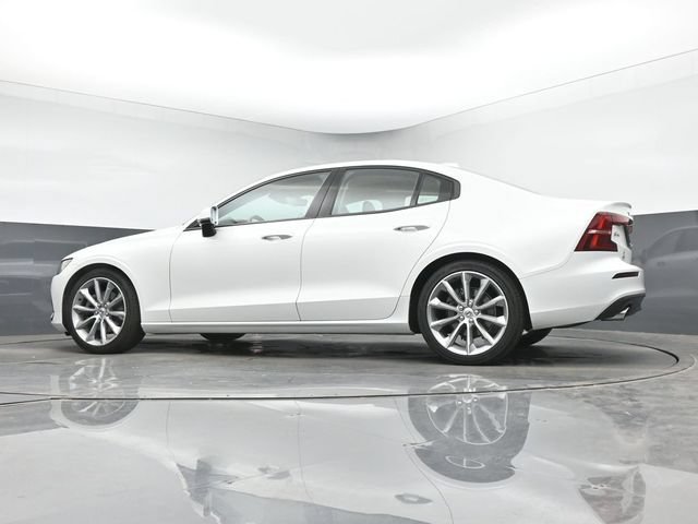 Used 2021 Volvo S60 T5 Momentum w/ Premium Package FWD image 35