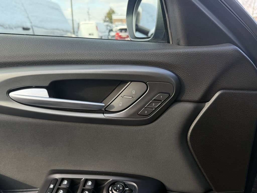 Used 2024 Dodge Hornet R/T image 17