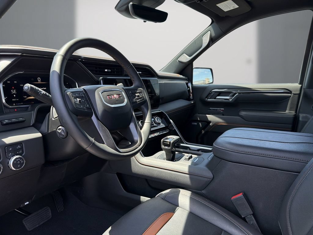 Certified 2026 GMC Sierra 1500 AT4 w/ AT4 Premium Package AWD/4WD image 16